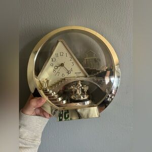 Rhythm Angels Stairway To Heaven Quartz Table Desk Clock gold colored Japan